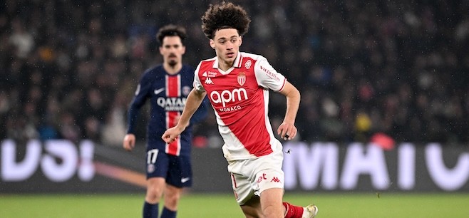 Maghnes Akliouche : L'Attaquant de Monaco au Coeur de l'Action des Transferts