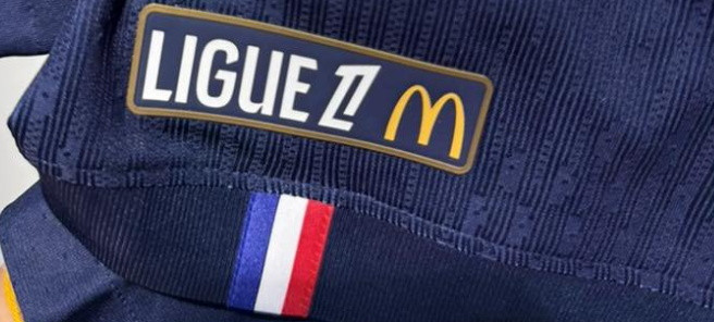 PSG : Découvrez le Nouveau Badge de Champion pour la Saison 2025-2026