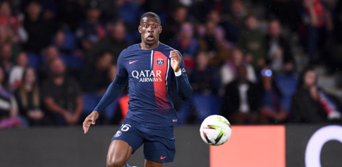Nordi Mukiele Rejoint Sunderland : Un Transfert Stratégique pour le Premier League